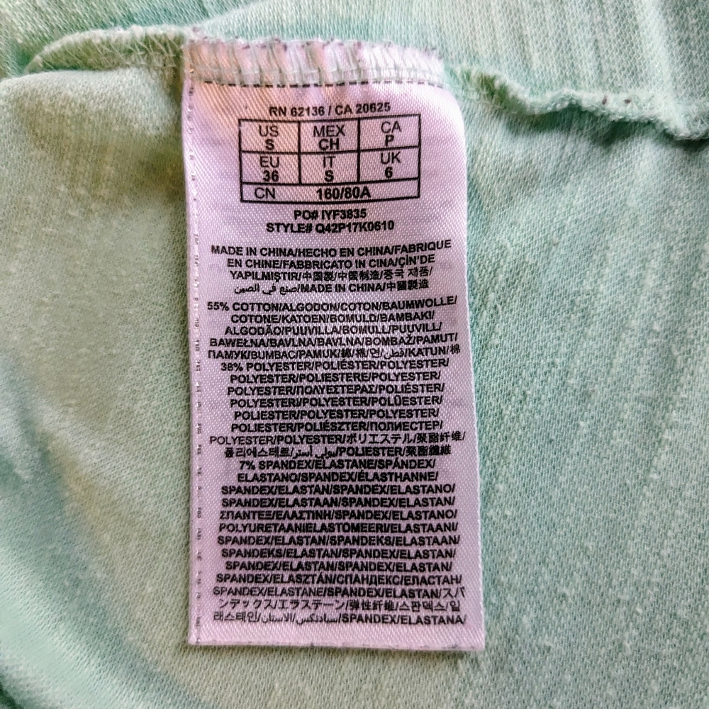 Guess t-shirt - Picture 4 of 5